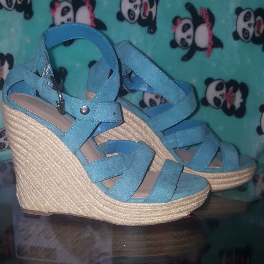 Wedges - Picture 3 of 6